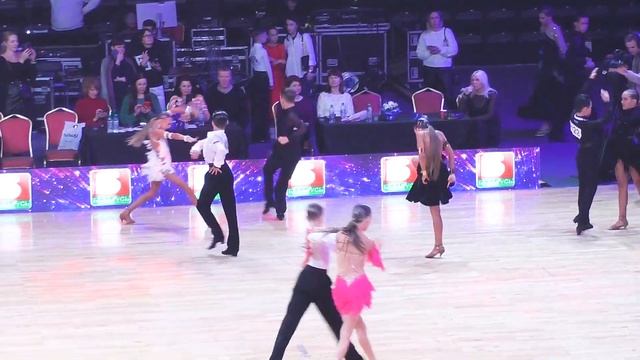 Юниоры-1 (до 14 лет) La (Open) 1/2: пасодобль - Minsk Open Championship 2023 (Минск) смотреть онлайн