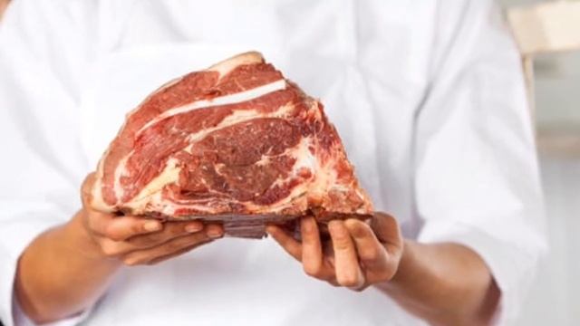 Сода сделает жесткое мясо мягче... смотреть онлайн
