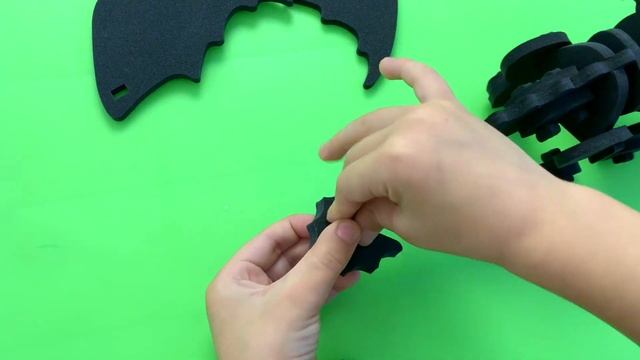 КАК ПРИРУЧИТЬ ДРАКОНА? Руслан приручил БЕЗЗУБИКА?собираем объемную игрушку! смотреть онлайн