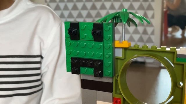 Оцелот и Крипер из Лего Майнкрафт - Лего Мастер - Эпизод 1