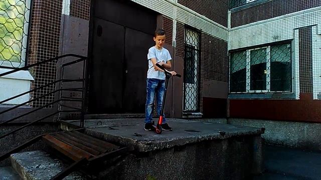 Хочу научиться кататься на самокате смотреть онлайн