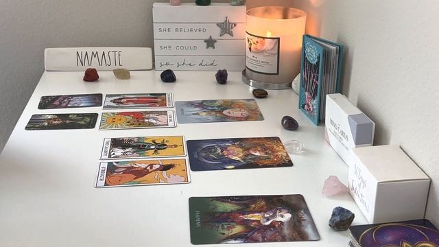 Pisces Mid-January Oracle n Tarot Messages: Be prepared for things to screech to a temporary halt ? смотреть онлайн