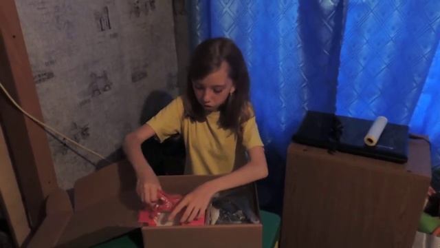 Сюрприз бокс. Нериальные подарки смотреть онлайн