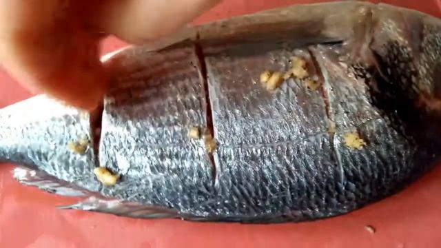 Рыба Дорадо по-житомирски. Как приготовить Дорадо. Как почистить Дорадо. Delicious Dorado Recipe.