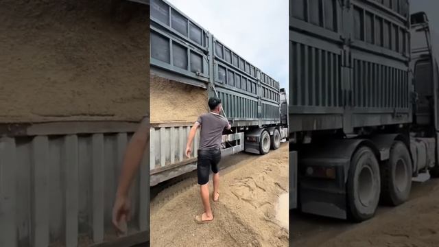 Cát xây dựng siêu đẹp #komatsu #truck #faw #xcmg #isuzu #sinotruk #howo #howotruck смотреть онлайн