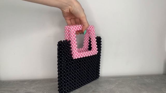 HANDMADE Сумка из жемчужных бусин с квадратными ручками/ Square Bead Bag смотреть онлайн