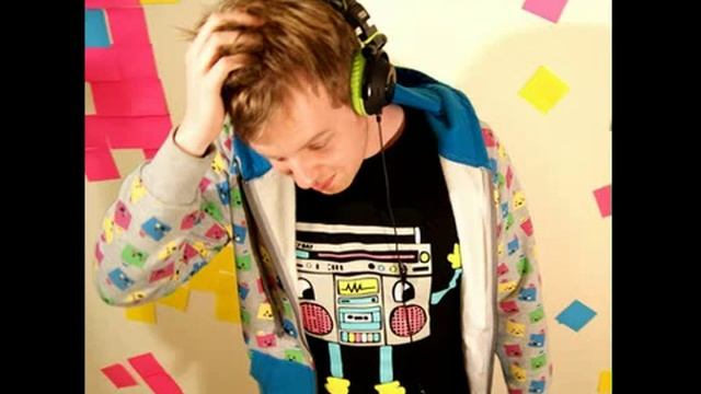 Monster! Monster! - Studio Candy смотреть онлайн