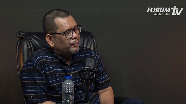 PENGACARA ANAK BUAH SAMBO HENDRA, AGUS, RICKY TIDAK BERSALAH PART 1 смотреть онлайн