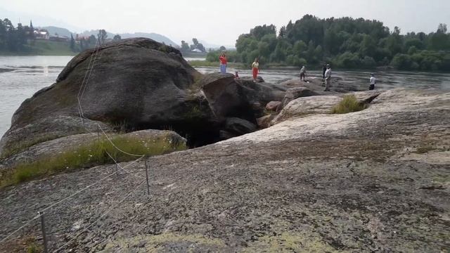 Горный Алтай! Камень любви и голова кита в селе Турочак. смотреть онлайн