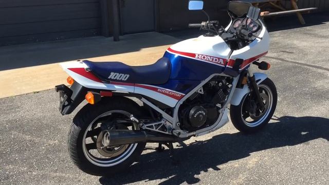 1984 Honda VF1000F VF1000 F Interceptor Walk Around Running смотреть онлайн