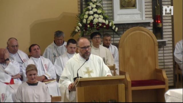 Seguite il programma di preghiera serale dalla chiesa di San Giacomo a Medjugorje смотреть онлайн