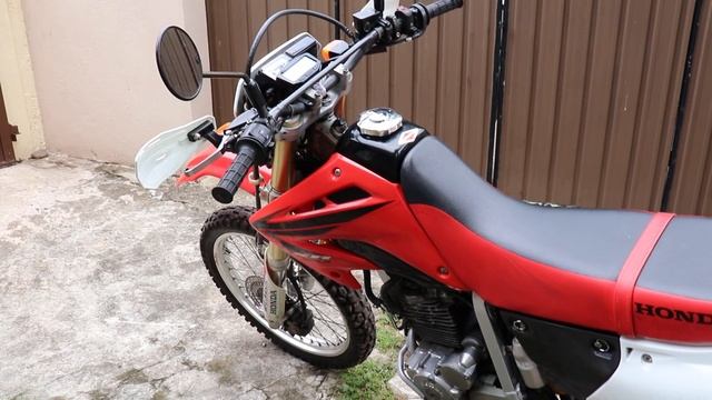 Differences between Bigwheel and Supermoto/ Honda XR250 and XR 250 motard смотреть онлайн