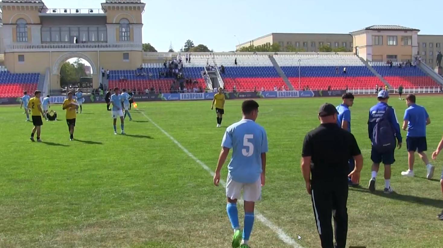 Юношеское "Динамо"-УОР из Ставрополя продолжает лидировать в турнире ЮФЛ. Зона "Юг".