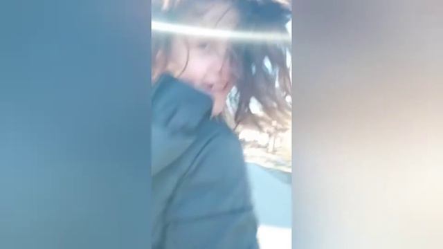 видео с прогулки с лп/прогулка/ударила лп?/ахаах)/смотри быстрее/ смотреть онлайн