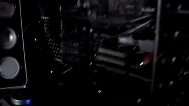 crysis benchmark 8800gt @ 1680 X 1050 22" LG смотреть онлайн