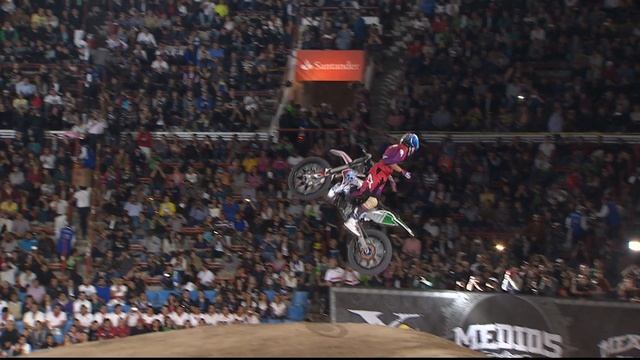 Participación de Erick Ruiz en Red Bull X-Fighters 2014 (México) смотреть онлайн