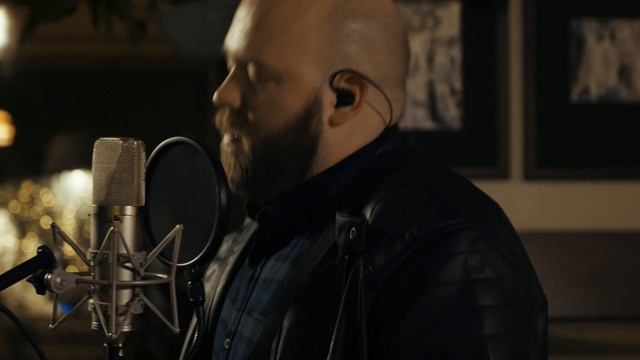 Hangácsi Márton - BOOZER (OFFICIAL LIVE VIDEO) смотреть онлайн