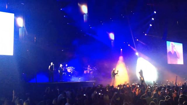 Tony Cetinski- 23 prosinac (Arena Beograd 23.11.2013) смотреть онлайн