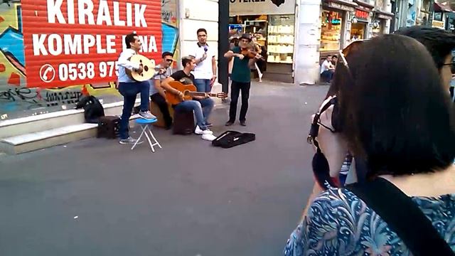 Стамбул. Турция. Istanbul. Istiklal. август 2016 года смотреть онлайн