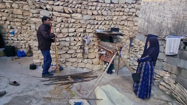 Find the owner of the bag and deliver it to the owner смотреть онлайн