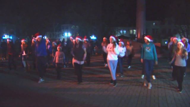NEW YEAR FLASHMOB смотреть онлайн