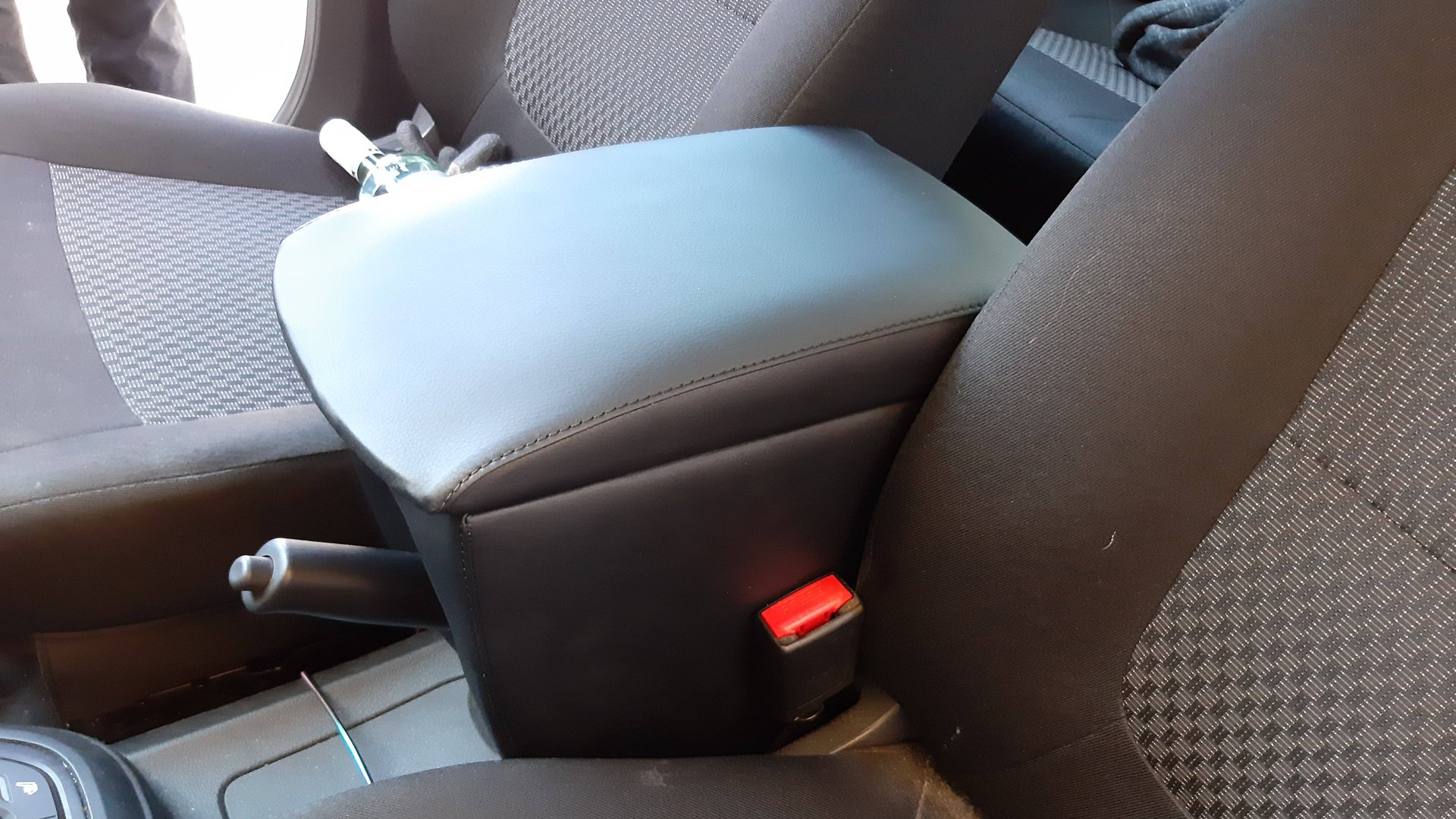 Подлокотник Лада Веста Lada Vesta смотреть онлайн