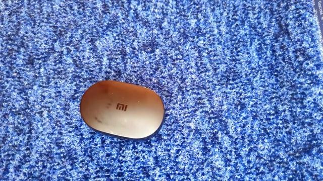 Xiaomi redmi airdots. Блютуз наушники смотреть онлайн