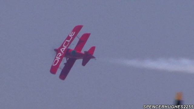 2012 Planes of Fame Air Show - Sean D. Tucker Oracle Challenger III смотреть онлайн