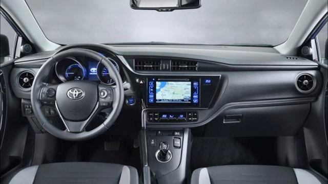 2016 Toyota Auris Exterior and Interior смотреть онлайн