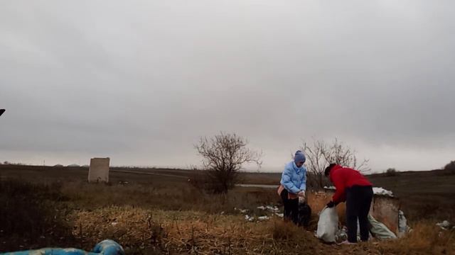 Природа дает нам всё необходимое для жизни -Кислород,Воду,Еду#Убрали весь мусор на территор. родник смотреть онлайн