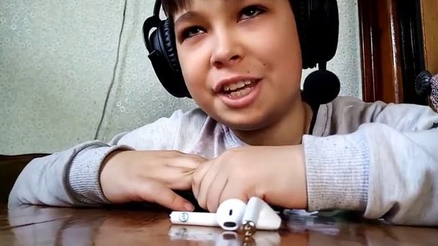 Обзор на наушники Hyper смотреть онлайн