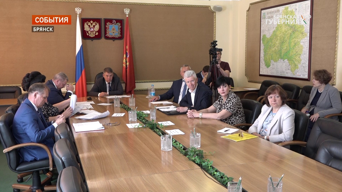 Марат Хуснуллин одобрил строительство новой школы в Брянске