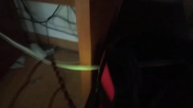 SOS! Шум микрофона? Помогите смотреть онлайн