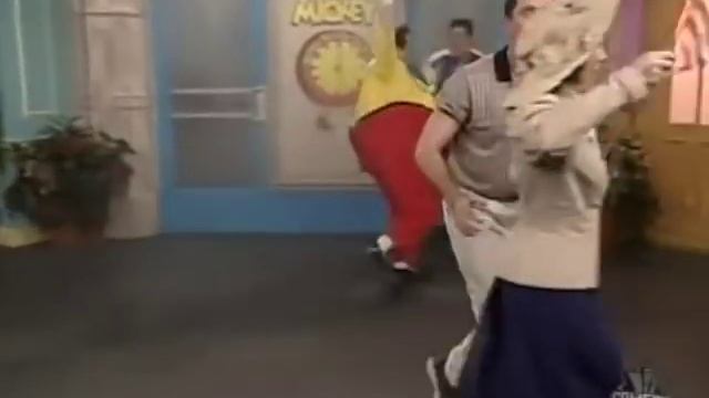 MADtv Disneyland смотреть онлайн