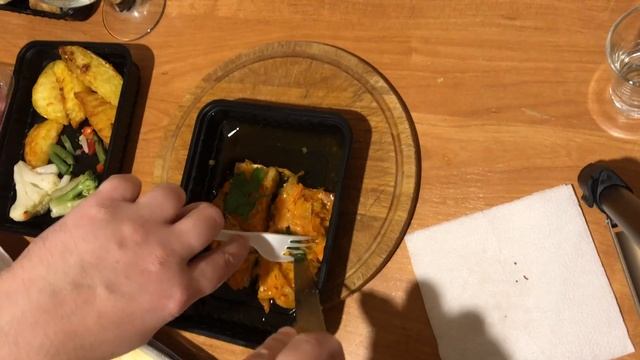 пилотныый обзор доставки еды, много мата