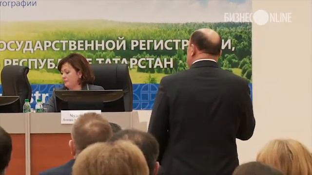 Рустам Минниханов на заседание коллегии управления росреестра по РТ смотреть онлайн