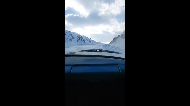 Ребята мы были в деревне Ваган,потом поехали в город Абовян после в город Апаран смотреть онлайн