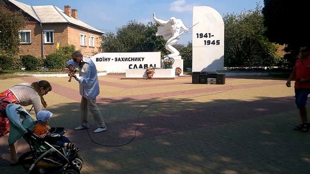 The violin is crying смотреть онлайн