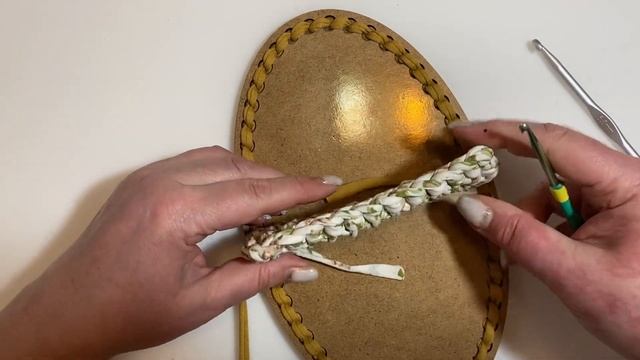 ПРОСТО И БЫСТРО!!! СВЯЖЕМ КРЮЧКОМ КОРЗИНКУ С ПЕРЕГОРОДКОЙ ИЗ ТРИКОТАЖНОЙ ПРЯЖИ! смотреть онлайн
