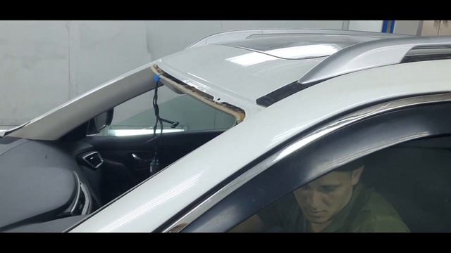 NISSAN X-Trail: ремонт рамки лобового стекла с цинкованием и напылением металла. смотреть онлайн