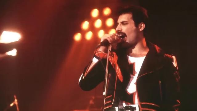 ФРЕДДИ МЕРКЬЮРИ - история жизни