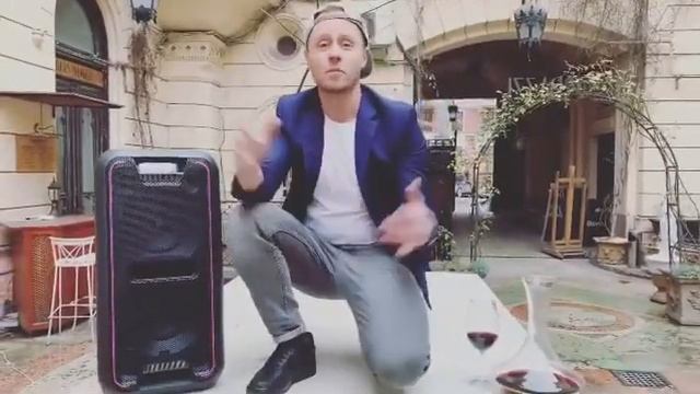 Планы на 2019 - нюхать все вокруг. смотреть онлайн