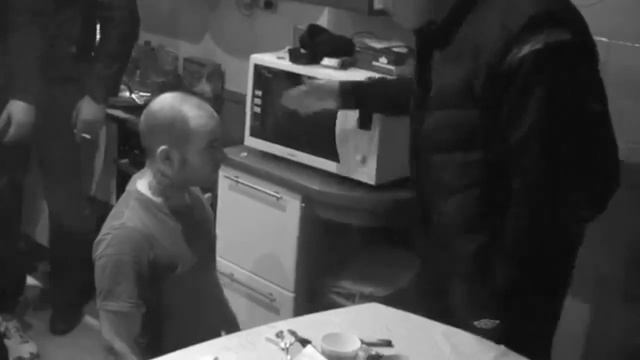 КАК НЕ НАДО ПРОСИТЬ ИНВАЙТ В БАНДУ И КАК РАЗВОДЯТ В ГЕТТО!ФИНКА ТОП БИЗНЕСА смотреть онлайн