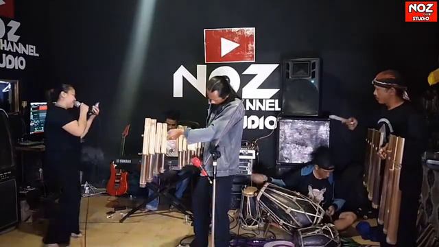 JUNGJUNAN 2 MEDLEY - NONON GOROLONG || LATIHAN SENI CALUNG MODEREN NOZ CHANNEL смотреть онлайн