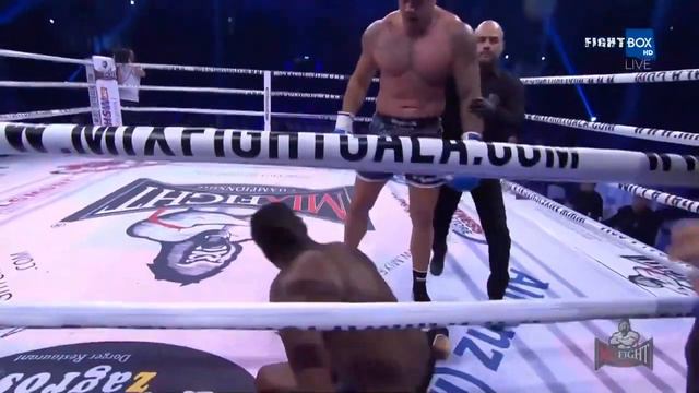 James McSweeney vs Danyo Ilunga kickboxing fight смотреть онлайн