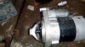 НИССАН НОУТ 1.4 . СНЯТИЕ И УСТАНОВКА СТАРТЕРА.