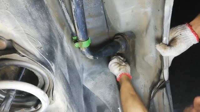 رش منتج BODY 950 للحمايه من الصدأ وشكل أفضل. ?