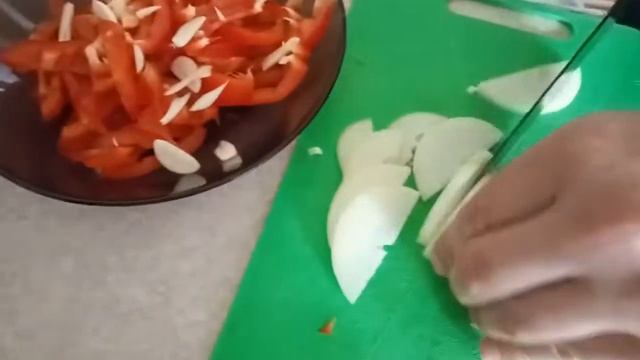 Маринованные шампиньоны по-домашнему. Pickled champignons. champiñones en escabeche. 醃香菇 смотреть онлайн