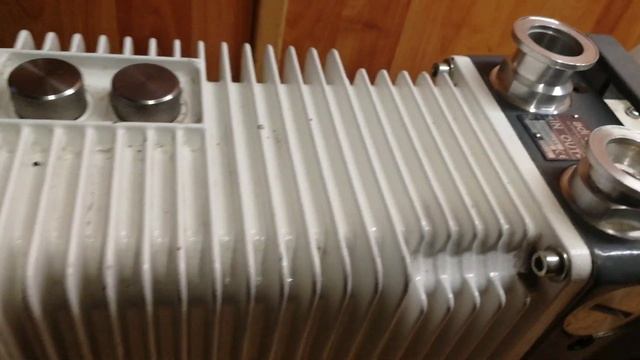 Пластинчато-роторный промышленный вакуумный насос Pfeiffer Vacuum Pascal 2021 I 342-460 V смотреть онлайн
