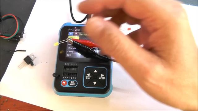 Улучшенный тестер, больше, чем просто тестер компонентов, Многофункциональный FNIRSI DSO TC3, 3 в 1 смотреть онлайн